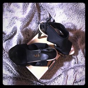 Juicy couture high heels